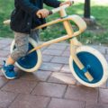 たった10分！幼稚園児が補助輪なし自転車に乗る方法